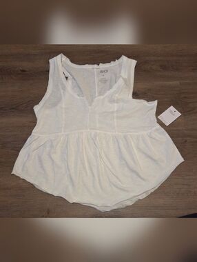SO White V-Notch Peplum Tank Top